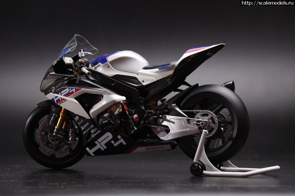 #1751921/ 1/9 BMW HP4 RACE MENG MT-004  