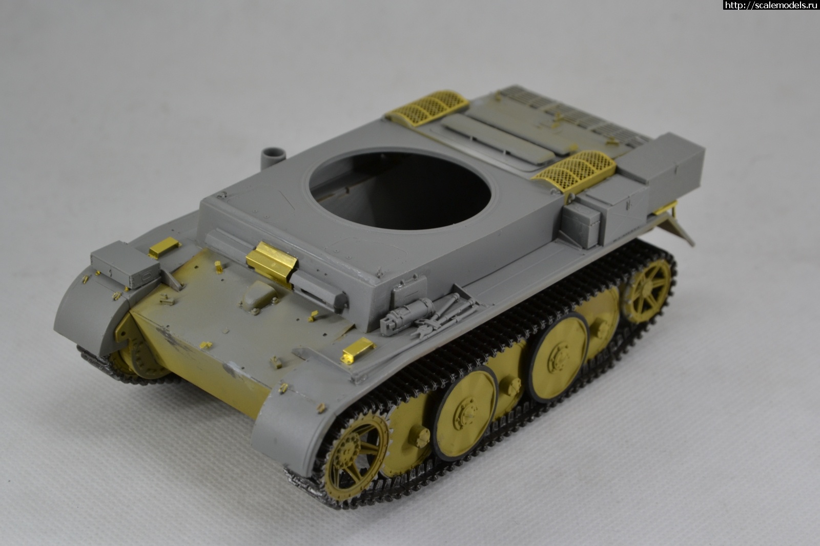 #1753603/ Border Model 1/35 Pz.Kpfw II Ausf.L Luchs !  