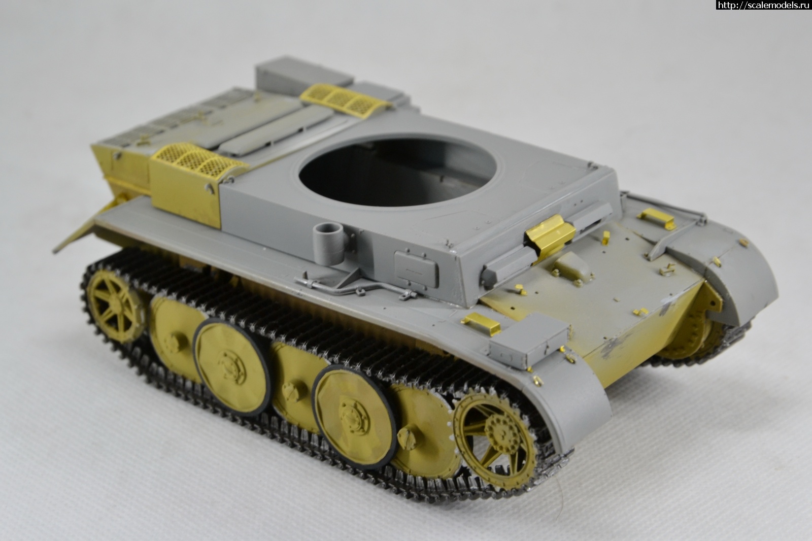 #1753603/ Border Model 1/35 Pz.Kpfw II Ausf.L Luchs !  