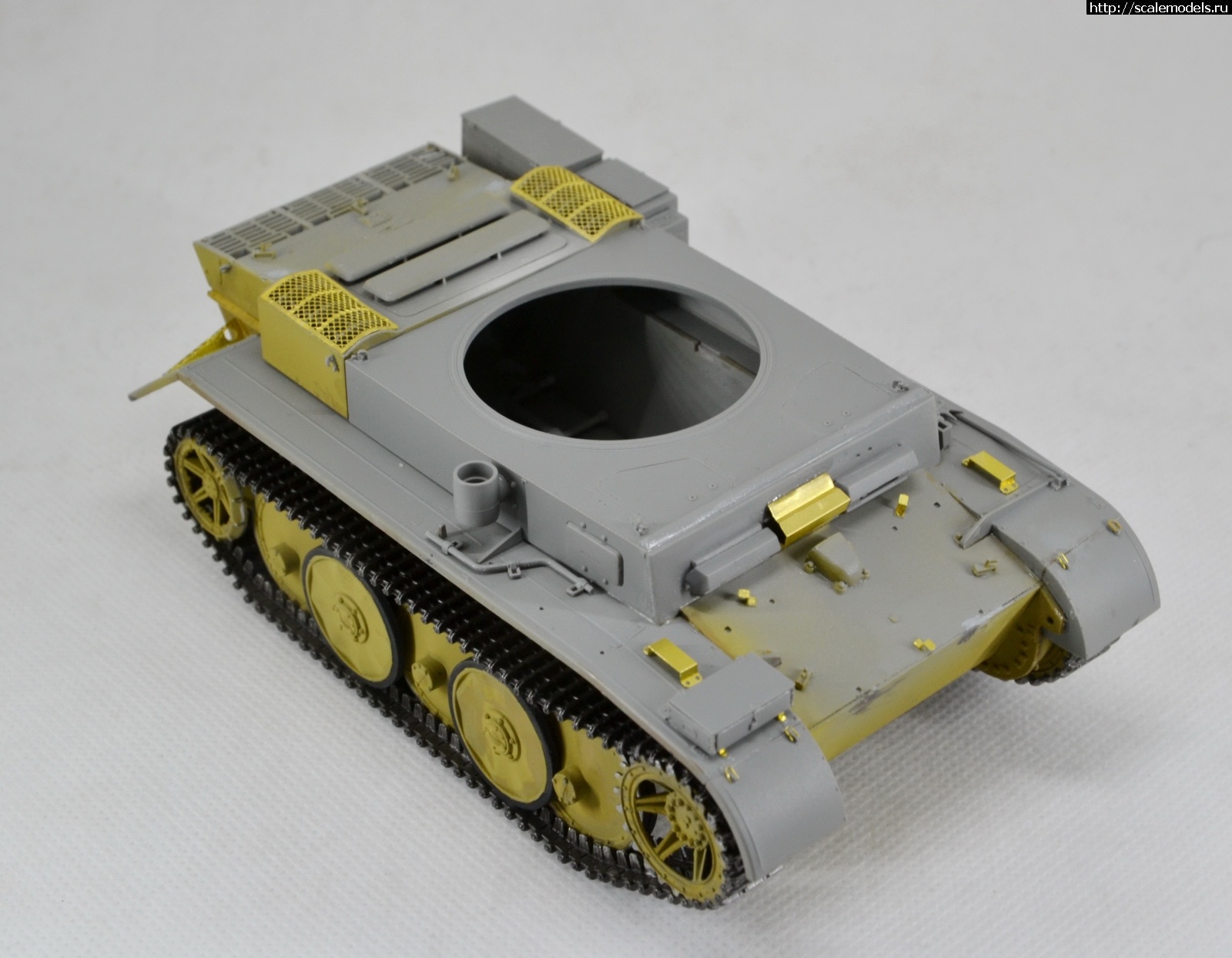 #1753603/ Border Model 1/35 Pz.Kpfw II Ausf.L Luchs !  