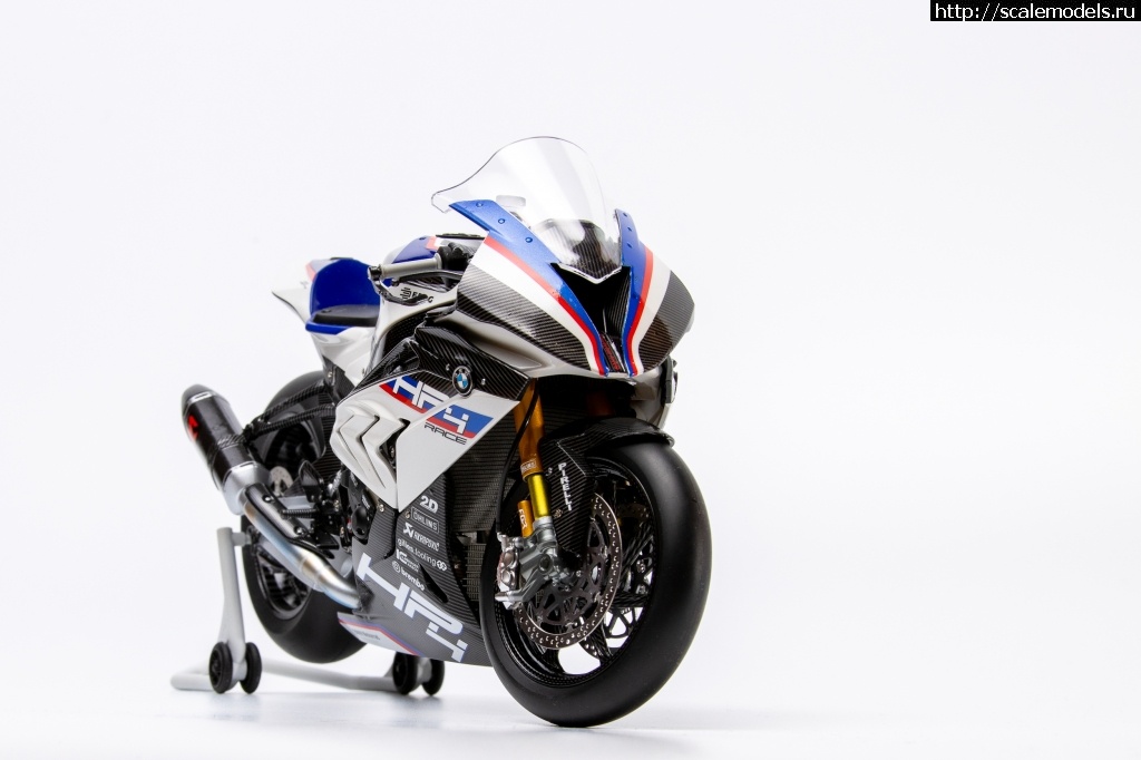 #1753720/ 1/9 BMW HP4 RACE MENG MT-004  