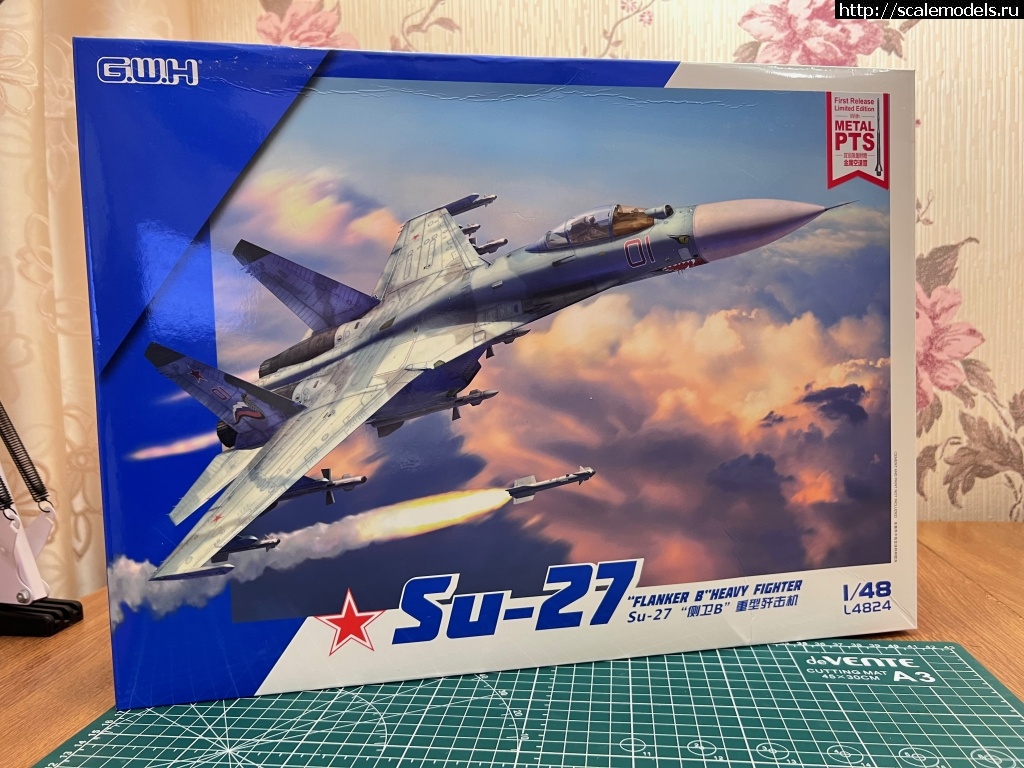 -27, 1/48 G.W.H. "Flanker-B"  