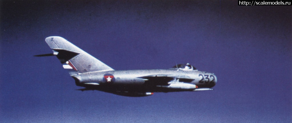 #1765134/ 1:72 MiG-17AS  AZmodel  