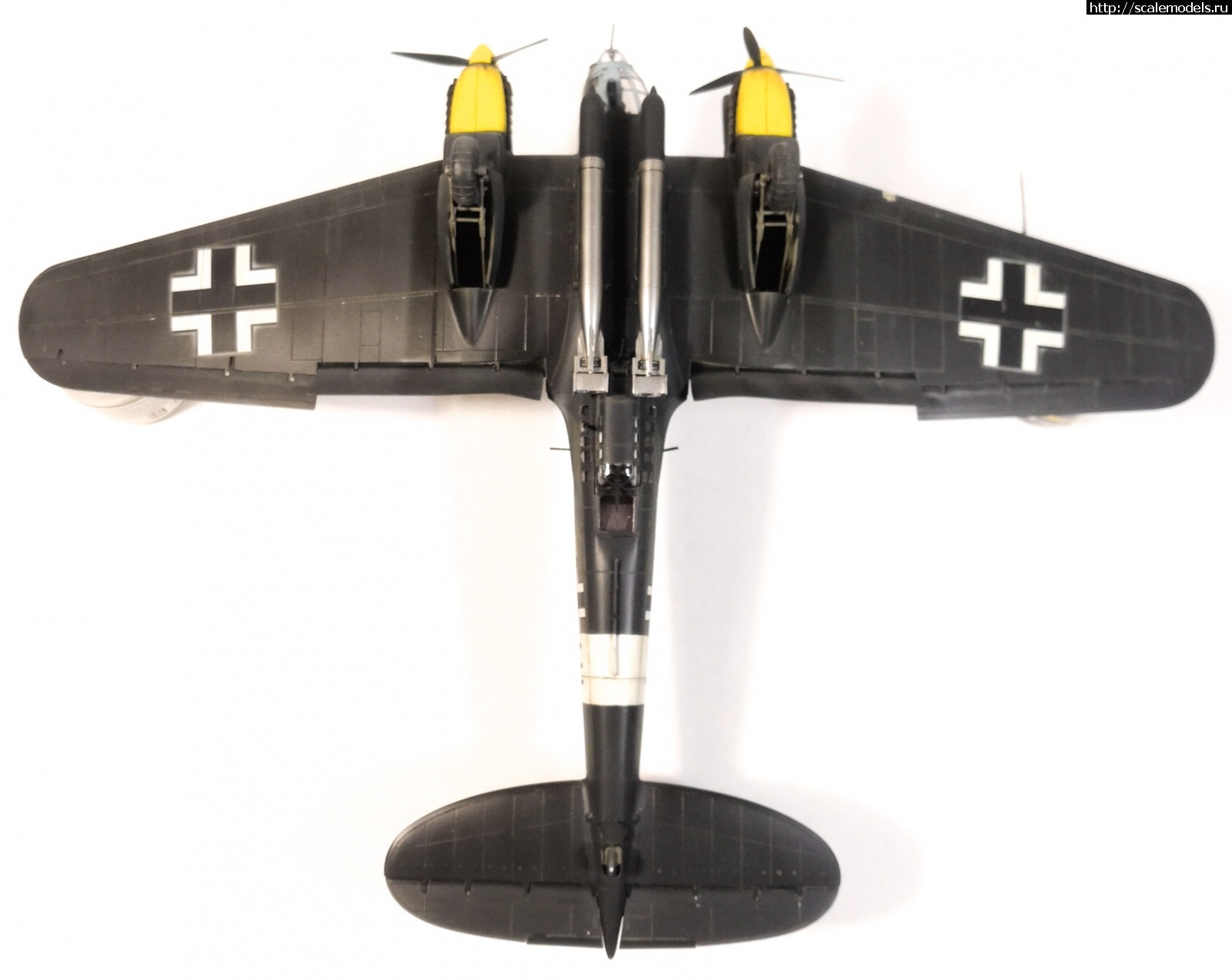 #1771084/ Heinkel  He-111 h-6 Airfix 1/72 -   