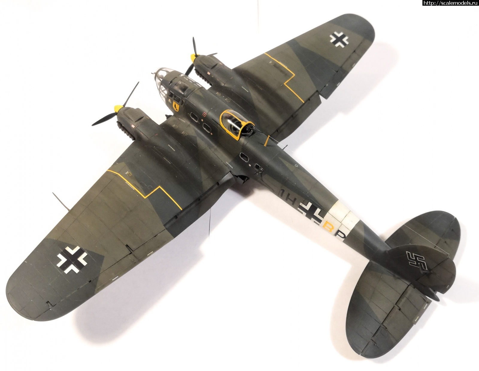 #1771084/ Heinkel  He-111 h-6 Airfix 1/72 -   