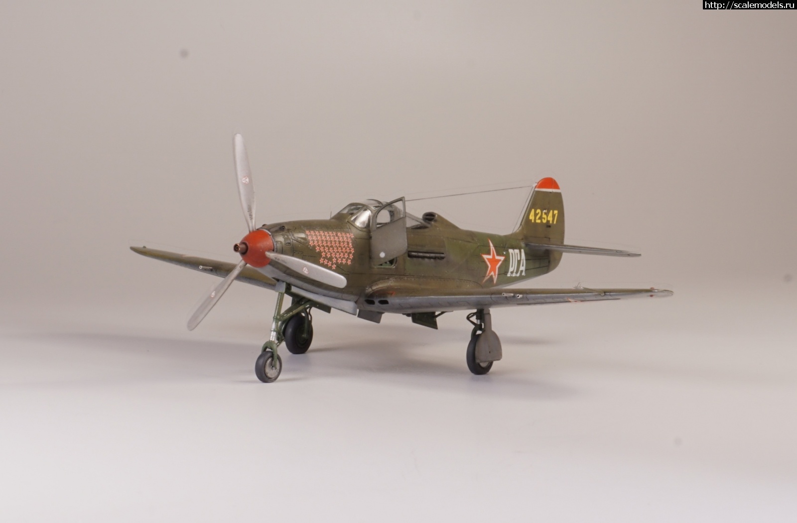 Re: Arma Hobby 1/72 P-39N Airacobra/ P-39N, Arma Hobby 1/72 !  