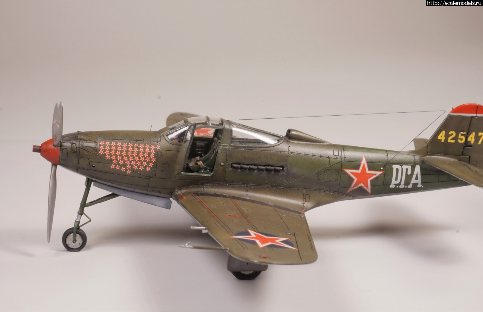 Re: Arma Hobby 1/72 P-39N Airacobra/ P-39N, Arma Hobby 1/72 !  