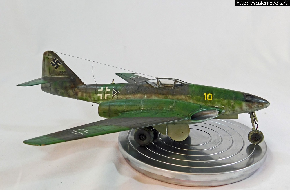 #1780304/ Messerschmitt Me-262 HGIIl 1/48 Amusing  