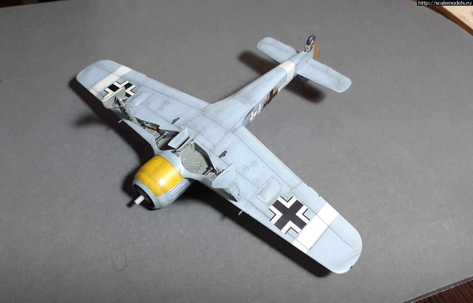 #1782071/ Focke-Wulf Fw-190A-4 ( 1:72)   