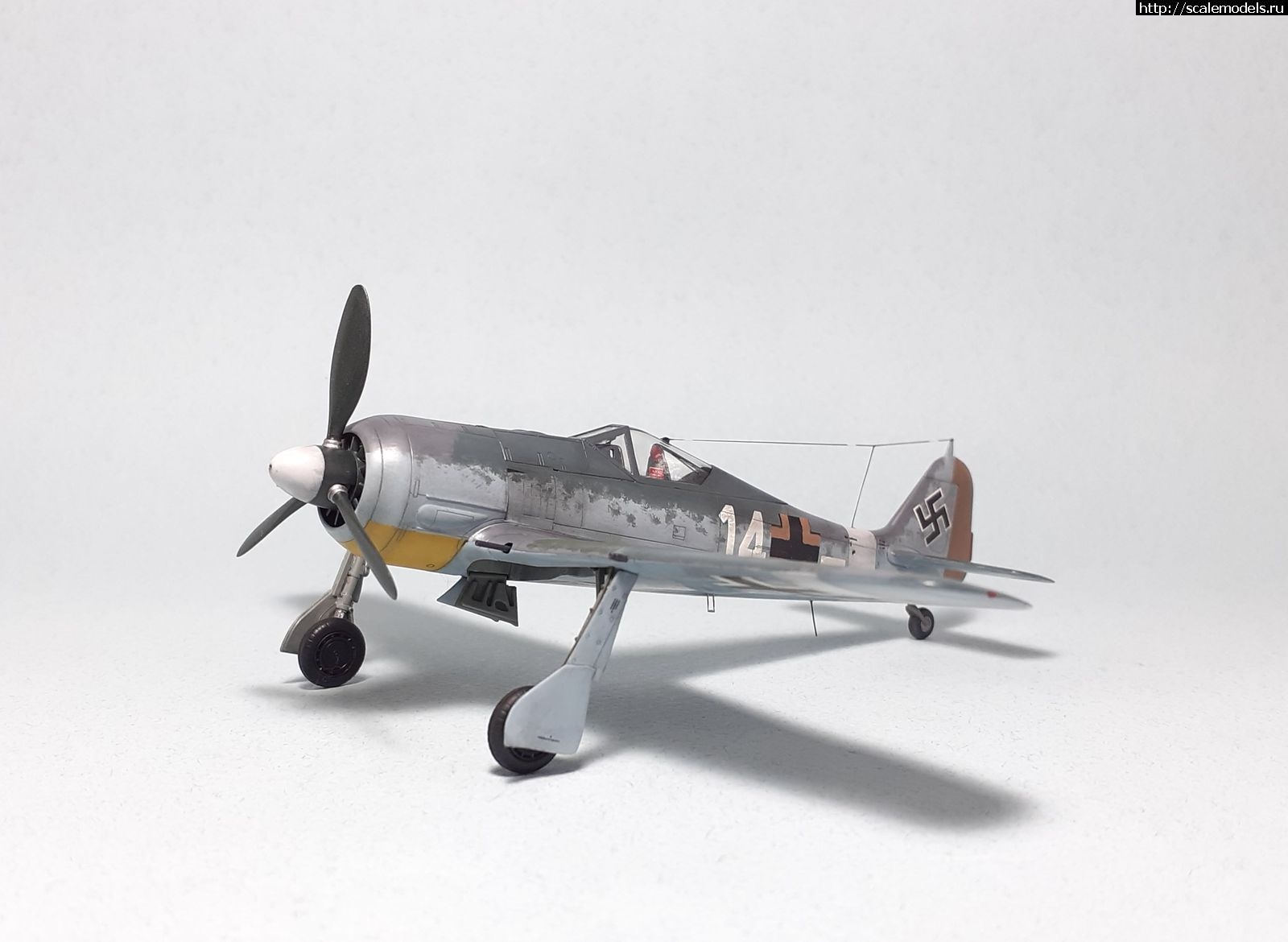 #1782235/ Focke-Wulf Fw-190A-4 ( 1:72)   