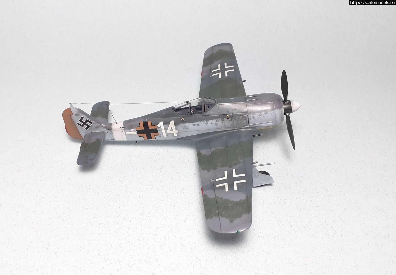 #1782235/ Focke-Wulf Fw-190A-4 ( 1:72)   