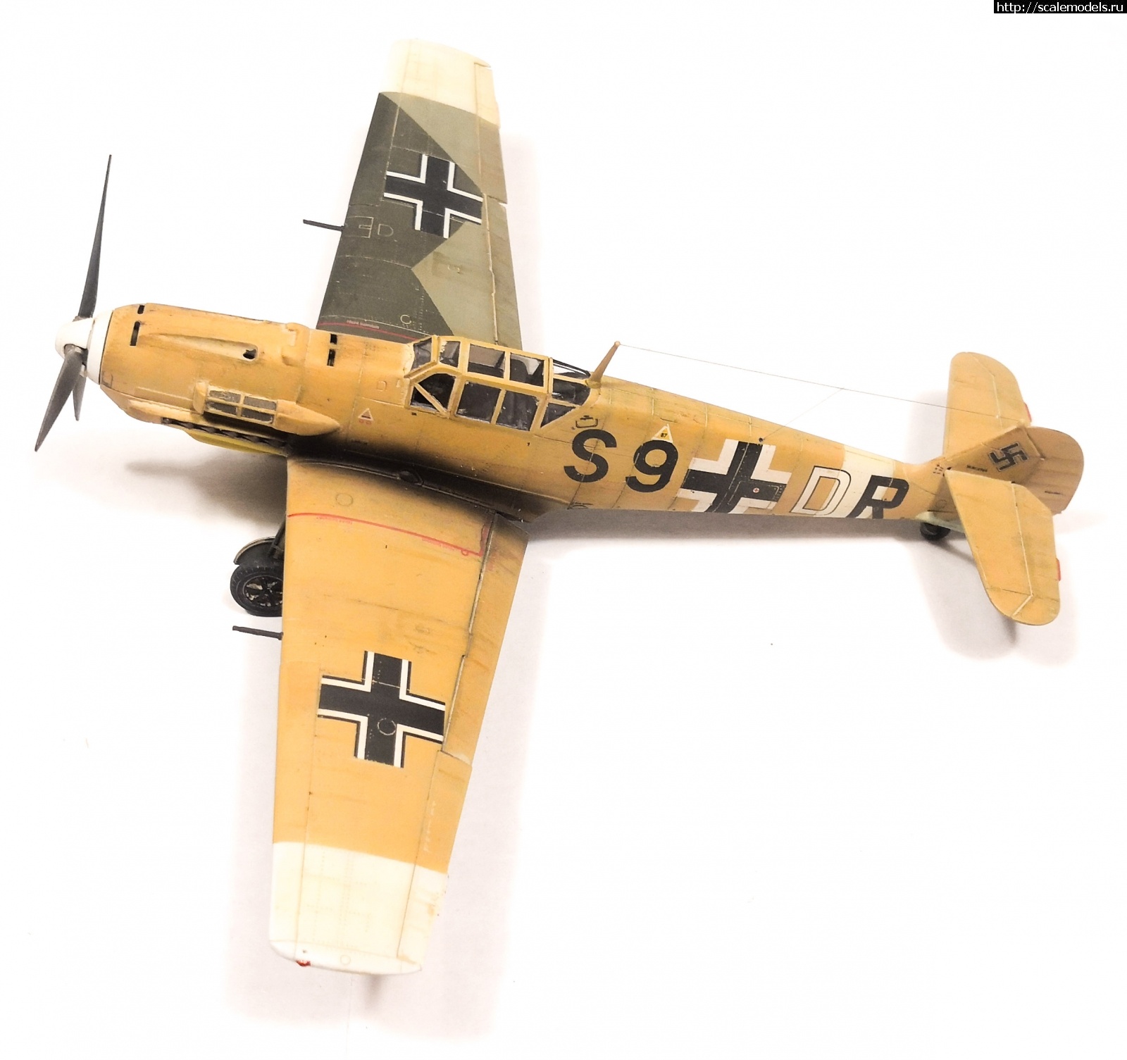 #1793241/ Messerschmitt Bf-109e Special hobby 1/72   