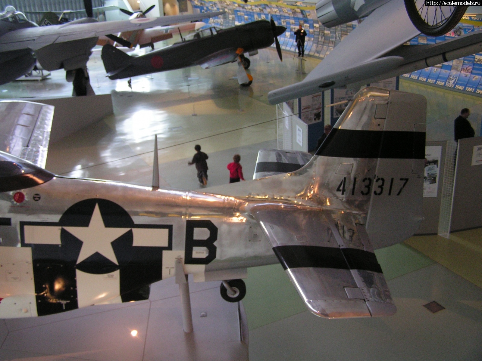 #1807961/ P-51 Mustang -   !  