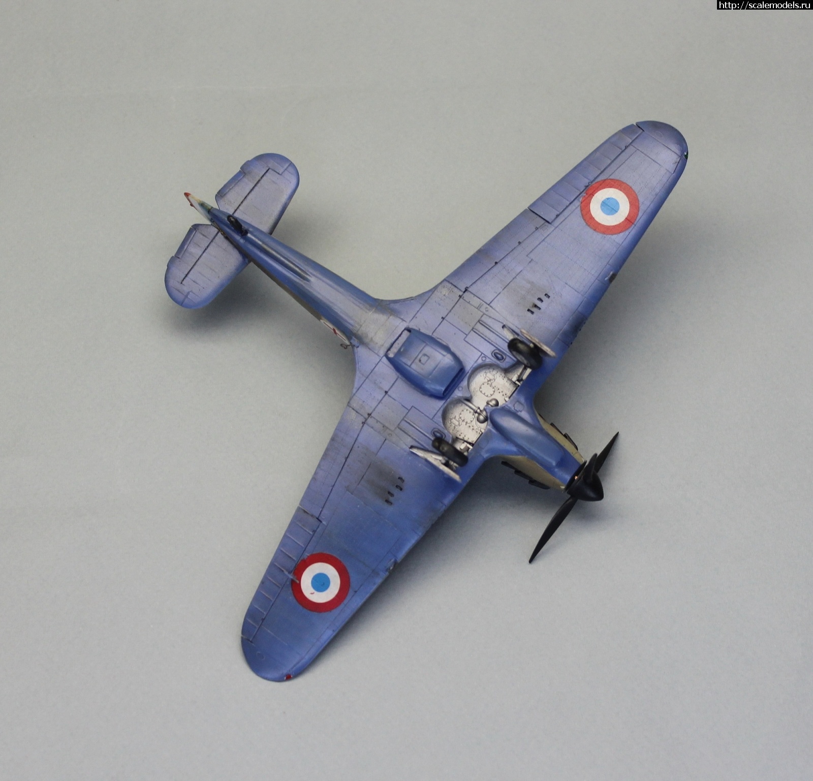 #1813374/ Hurricane Mk.I Trop Revell !  