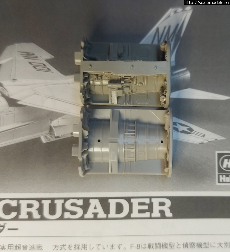 #1814041/ Hasegawa 1/48 F-8E Crusader   