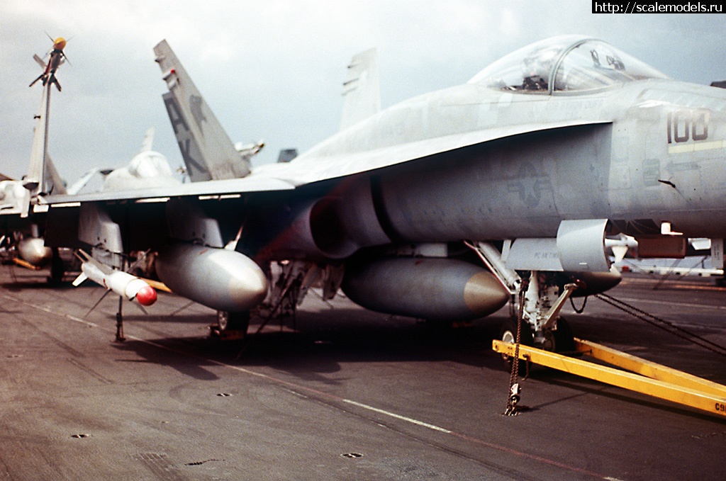 #1827416/   F/A-18A  Kinetic  ...(#16787) -   