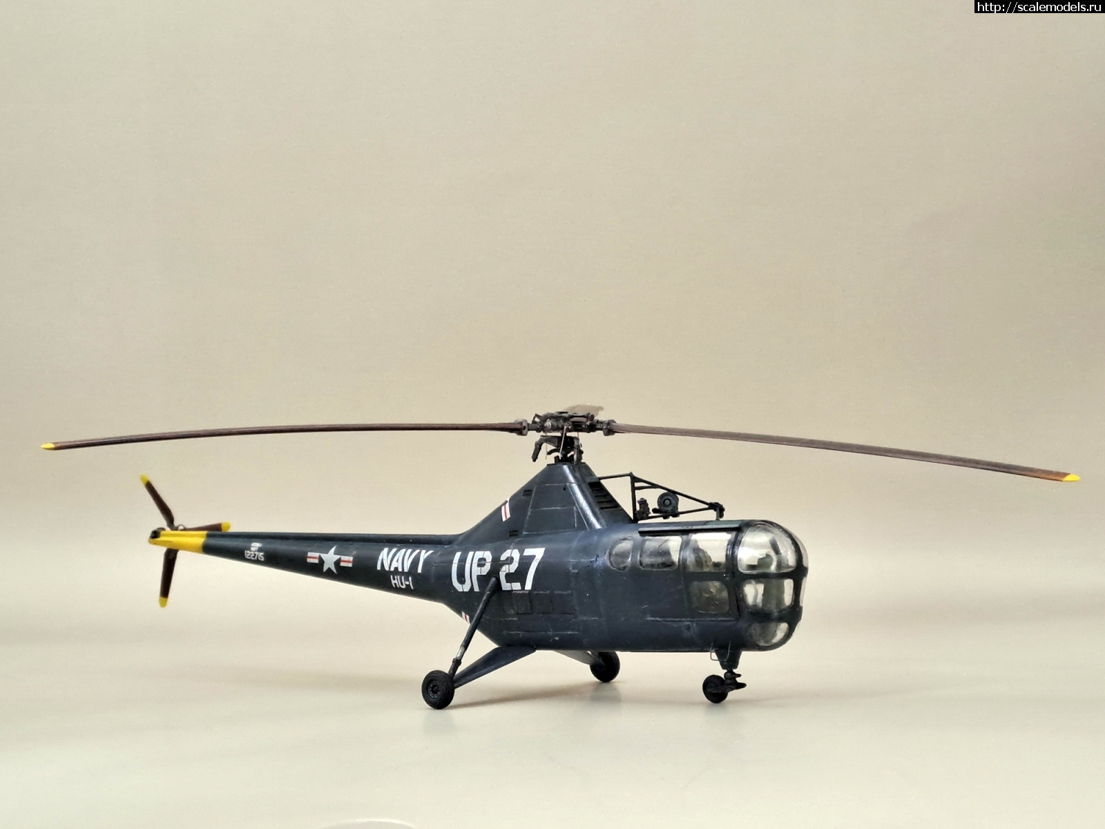 #1840647/ AMP Westland WS-51/Sikorsky HO3S-1 1/72  