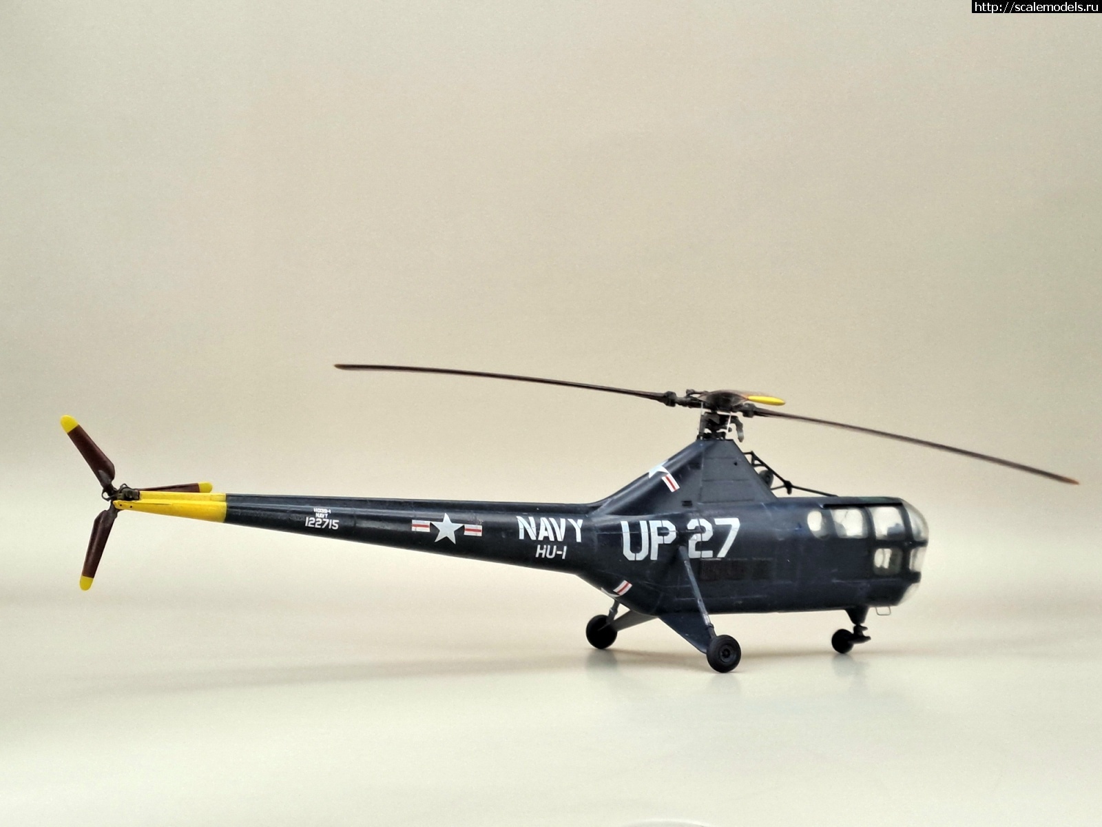 #1840647/ AMP Westland WS-51/Sikorsky HO3S-1 1/72  