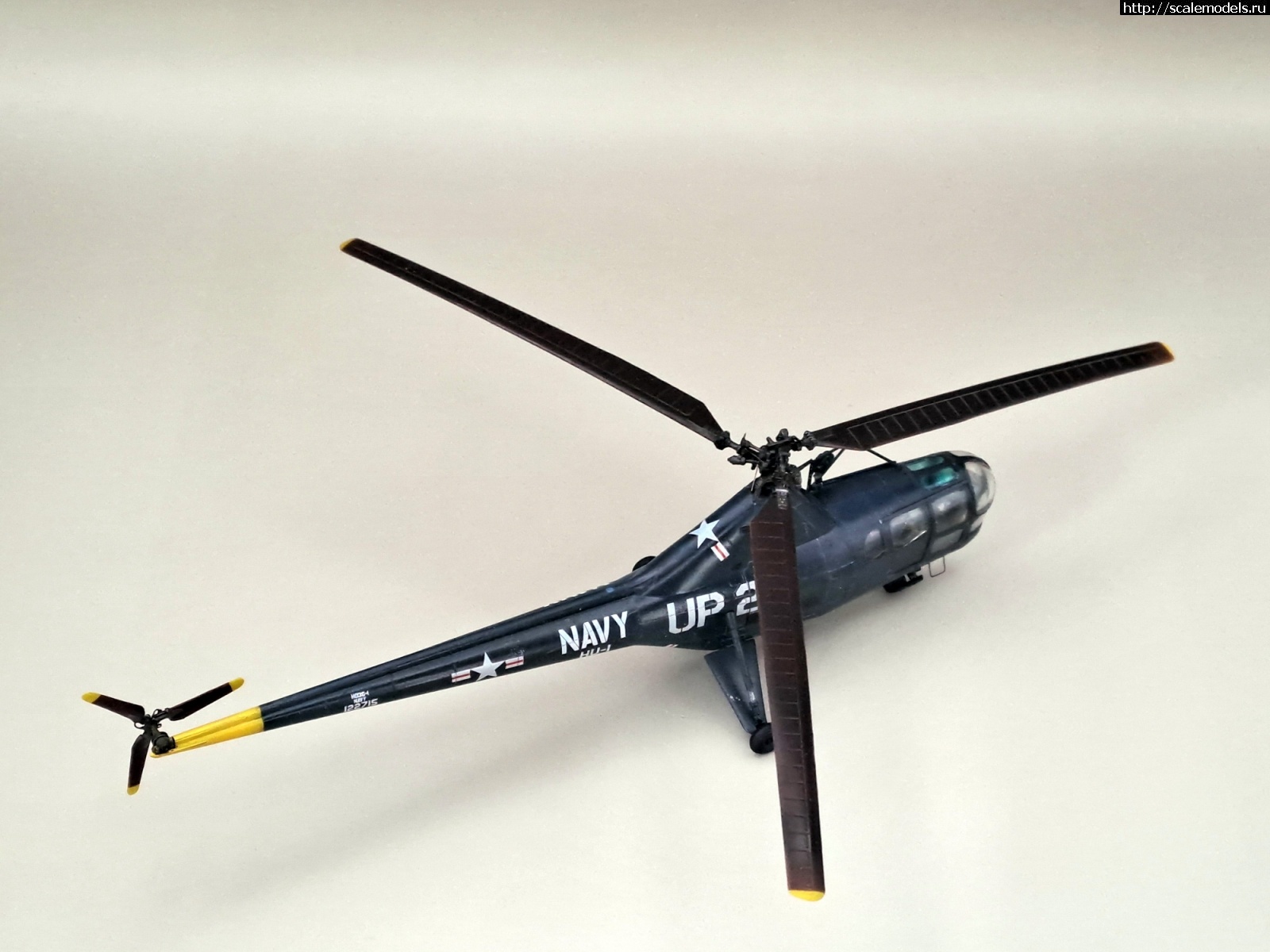 #1840647/ AMP Westland WS-51/Sikorsky HO3S-1 1/72  