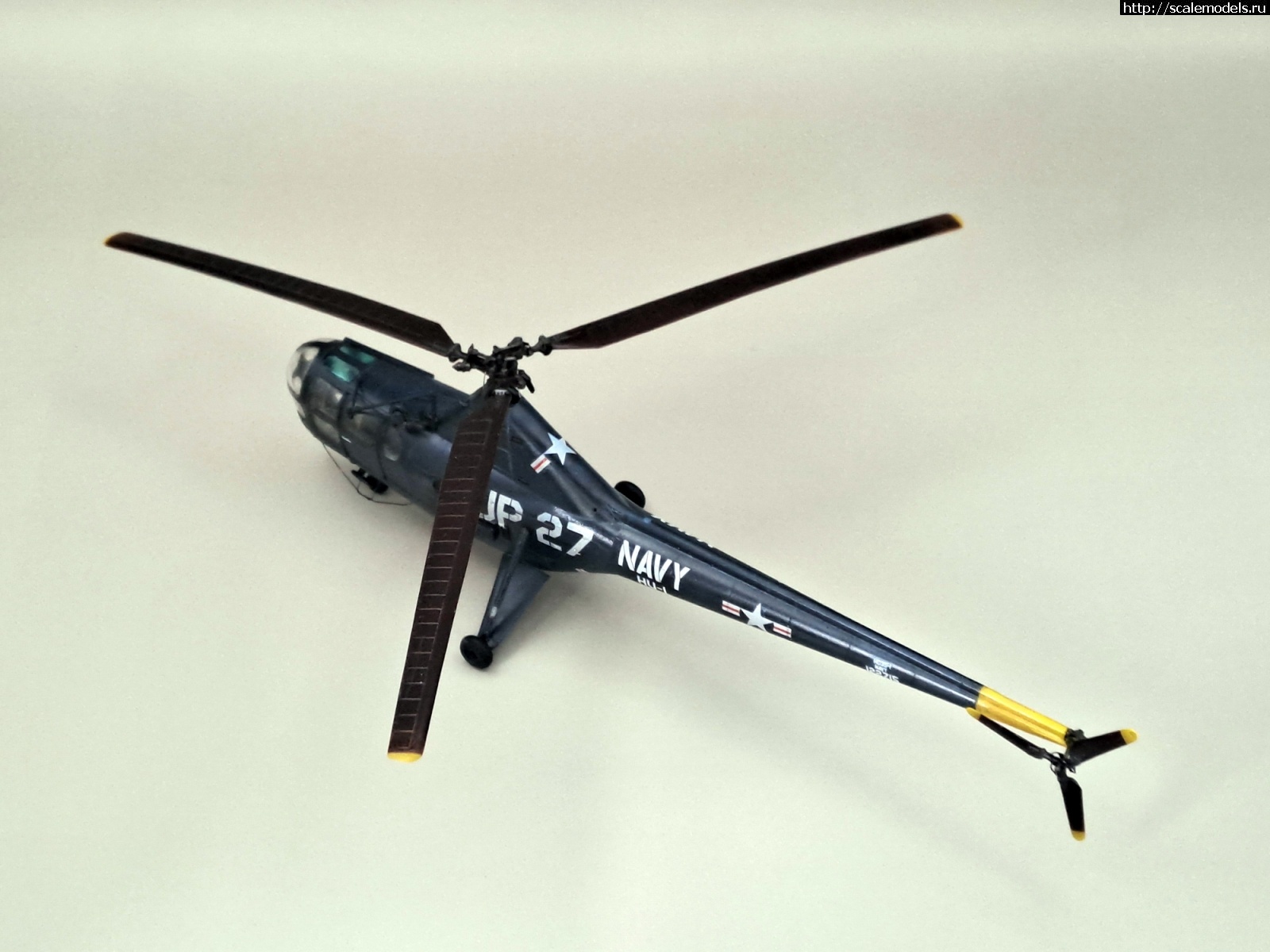 #1840647/ AMP Westland WS-51/Sikorsky HO3S-1 1/72  