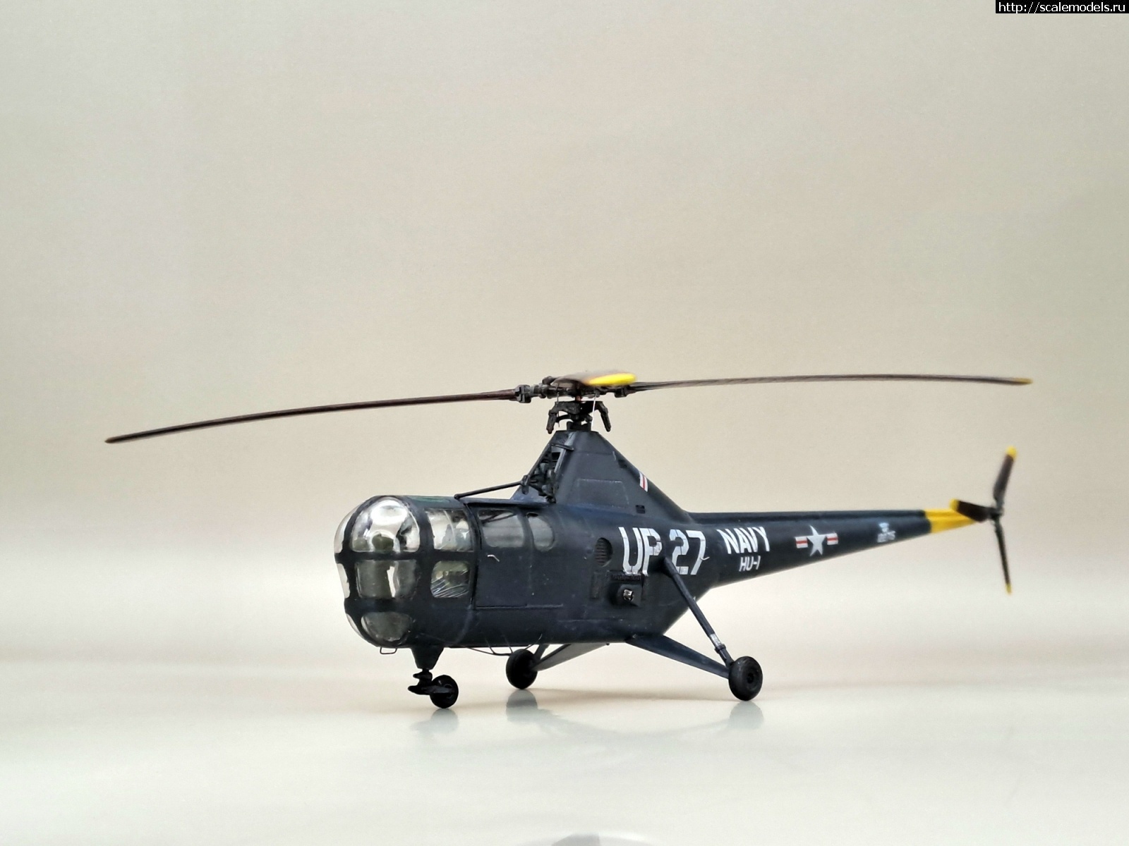 #1840647/ AMP Westland WS-51/Sikorsky HO3S-1 1/72  