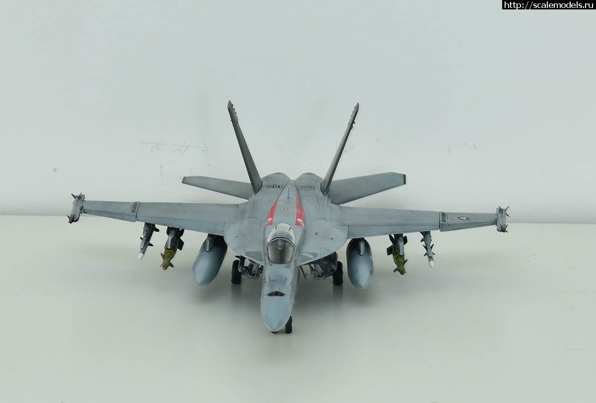 #1843777/ F/A-18E VF-14 "Tophatters" 1:48 Meng !  