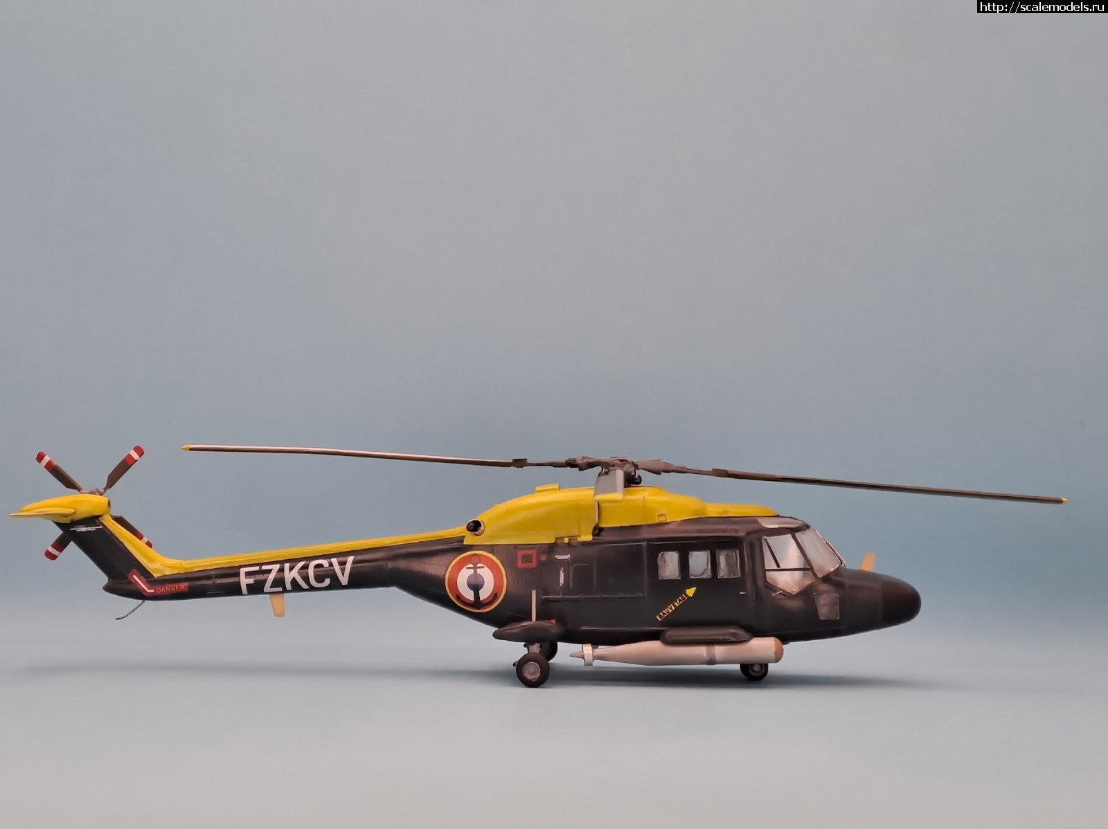 #1846332/ NOVO/ Westland-Aerospatiale WG.13 Lynx 1/72  