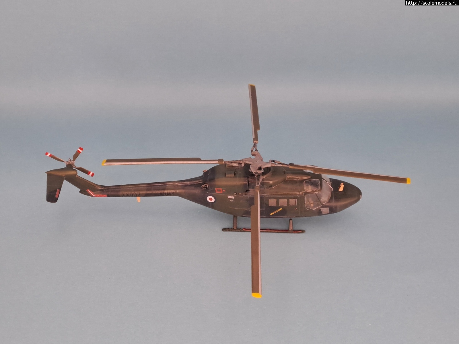 #1846332/ NOVO/ Westland-Aerospatiale WG.13 Lynx 1/72  