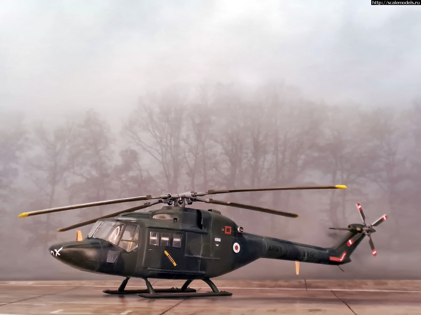 #1846332/ NOVO/ Westland-Aerospatiale WG.13 Lynx 1/72  !  