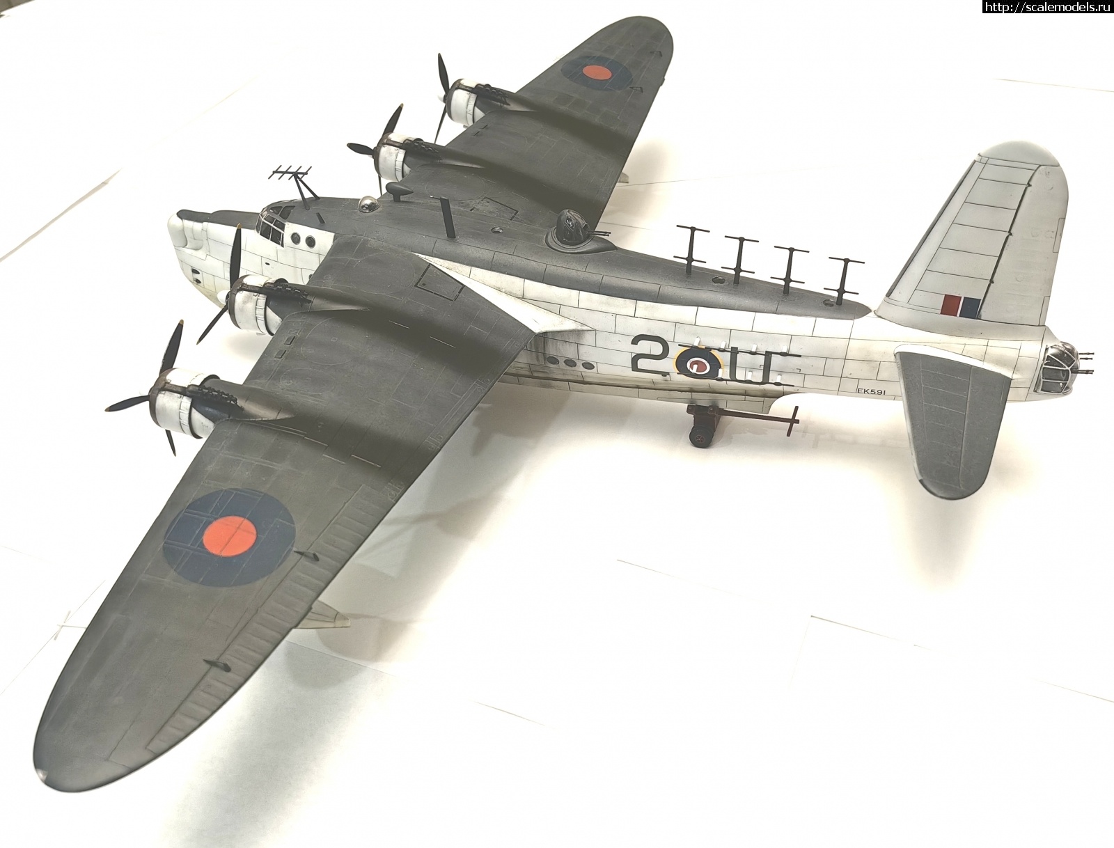 #1851445/ Short Sunderland mk III 1/72 Special hobby   