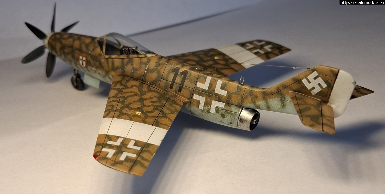 #1853468/ Focke-Wulf P.127 1/72 Pepelatz  