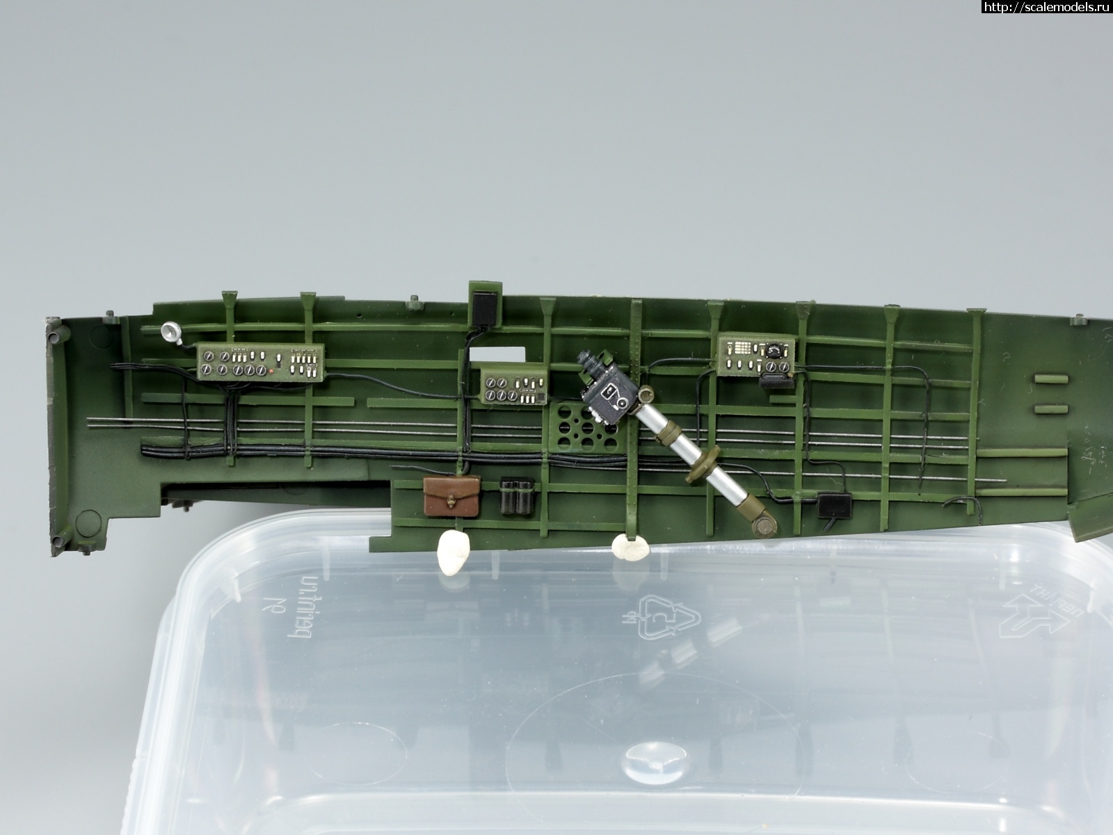 #1855545/ B5N2 Border model 1/35  