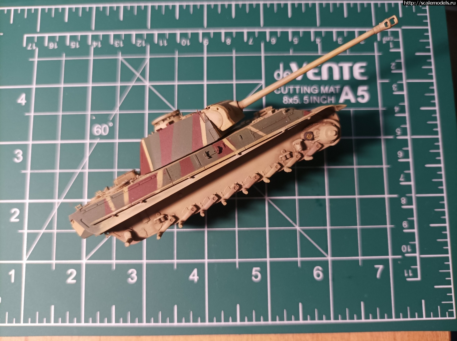 #1861568/ Vespid Pz.KPFW.V Panther Ausf.G  