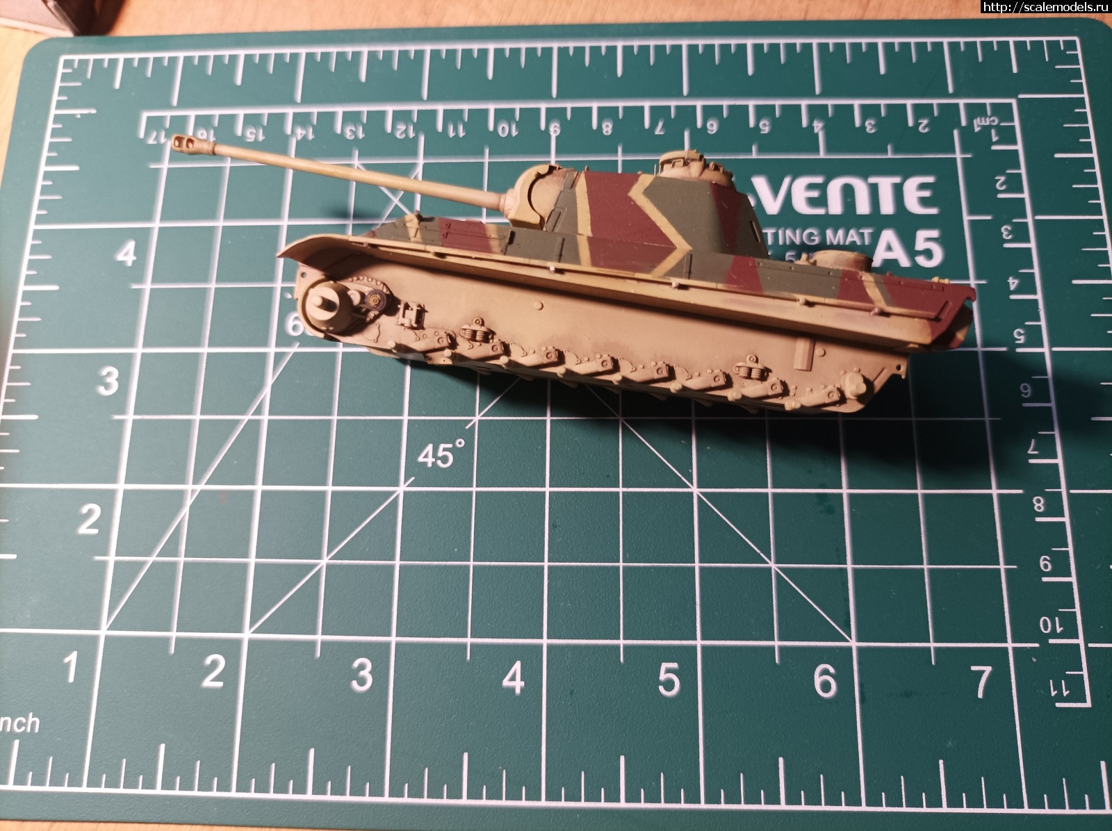 #1861568/ Vespid Pz.KPFW.V Panther Ausf.G  